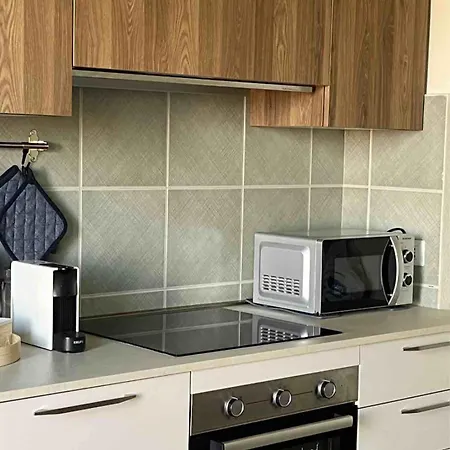 Simona -bocconi,naviglio,duomo,milano-cortina,ieo,iulm,assago Forum Milano